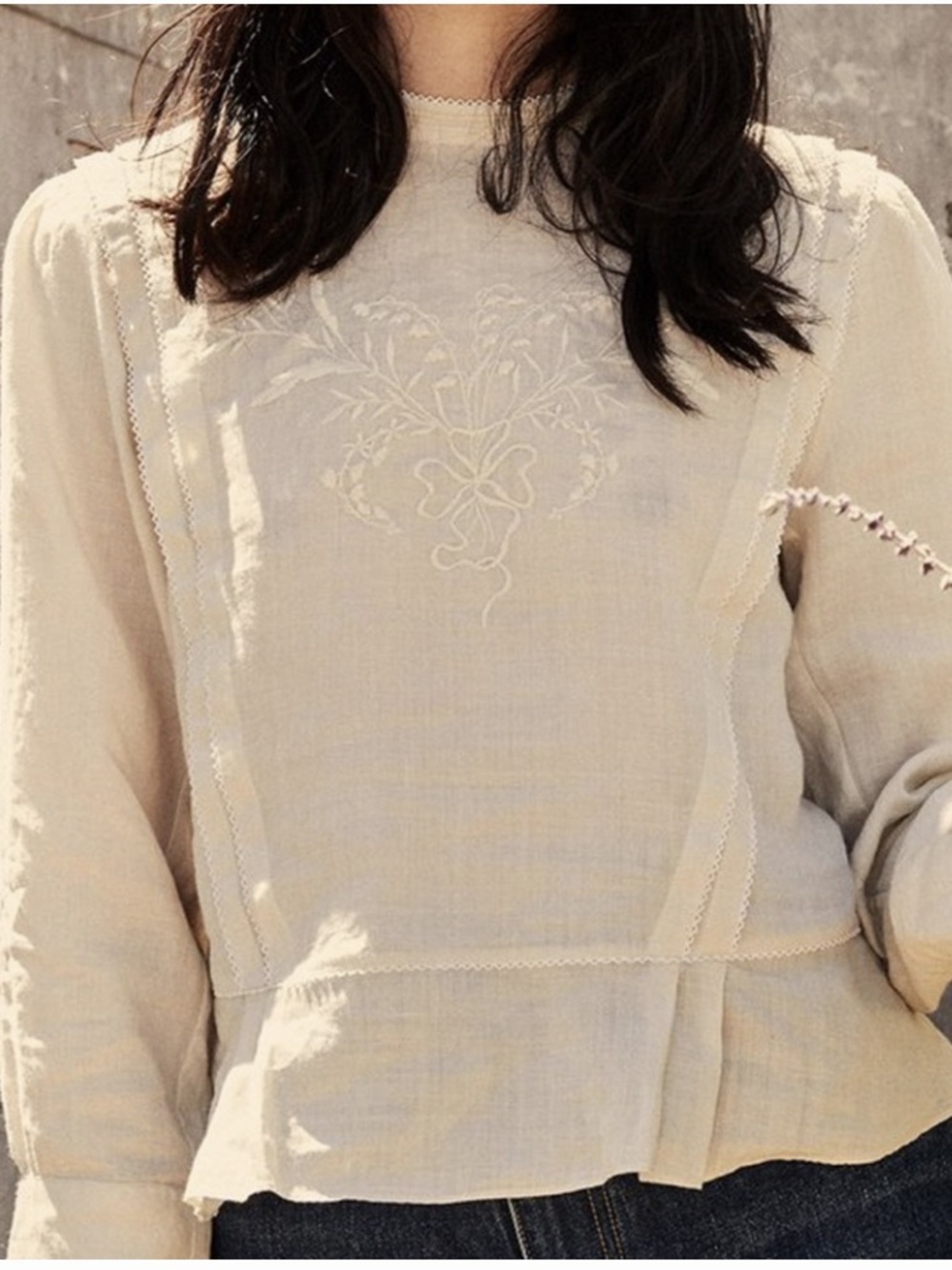 ISO Doen Avonlea Top in Small or Medium